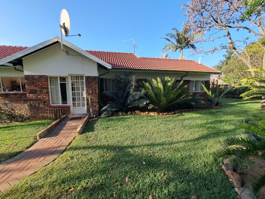 3 Bedroom Property for Sale in Safari Gardens North West